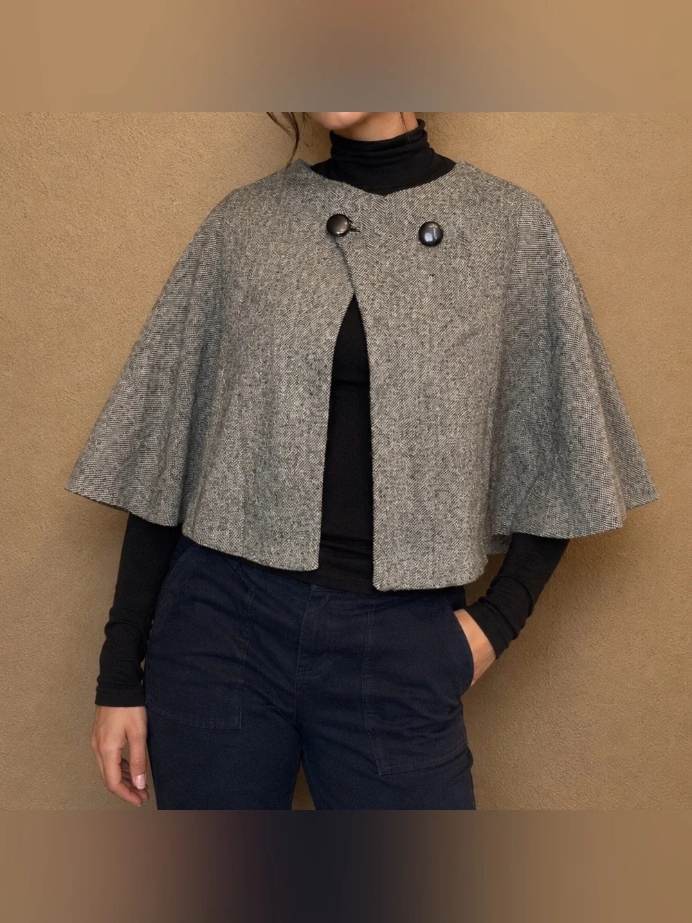 A.N.A Gray Cape Sweater Women’s L/XL